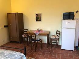 Cozy Farmhouse in Paciano With Private Pool