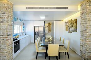 Junes jaffa Luxury Apartments