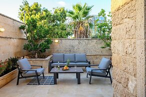 Junes jaffa Luxury Apartments