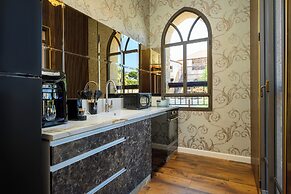 Junes jaffa Luxury Apartments