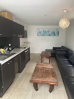 The Palm Hamilton Backpackers