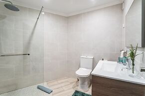 BnB Homes Sun Apartment 50 m Walk From Beach