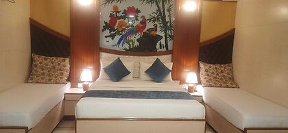 The Grand Krishna Rooms