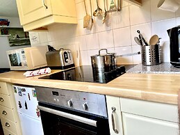 Saltwater Holiday Lodge - for Penzance & St Ives