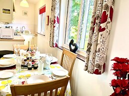 Saltwater Holiday Lodge - for Penzance & St Ives