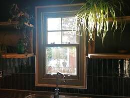 Stone Moor Lodge, Justin's Peak District Base Camp