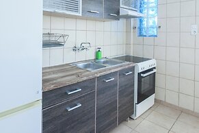 Stylish 1 Bd Apt w Balcony in Petralona