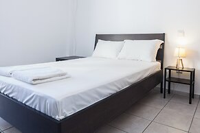 Stylish 1 Bd Apt w Balcony in Petralona