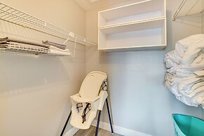 11 Mi to Disney & Pool Access: Kissimmee Condo!