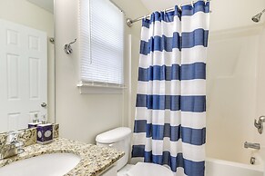 Modern Gem: 18 Mi to Downtown Columbia!