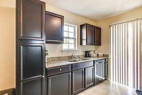 Modern Gem: 18 Mi to Downtown Columbia!