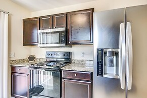 Modern Gem: 18 Mi to Downtown Columbia!