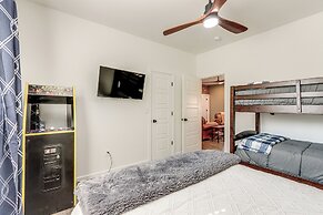 1/2 Mi to Grand Lake: Home w/ Furnished Deck!