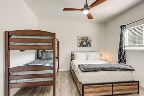 1/2 Mi to Grand Lake: Home w/ Furnished Deck!