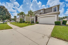 5 Mi to Disney: Ideal Family Getaway w/ Theater!