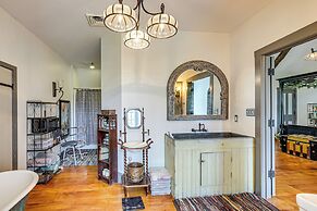 Spacious & Historic Cabin in New Haven w/ Pond!