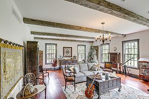 Spacious & Historic Cabin in New Haven w/ Pond!