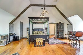 Spacious & Historic Cabin in New Haven w/ Pond!