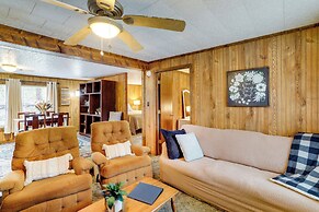 Heber Springs Cabin w/ Deck: 3 Mi to Sugarloaf Mtn
