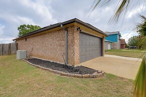 Pet-friendly Home w/ Fenced Yard in Killeen