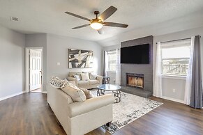 Pet-friendly Home w/ Fenced Yard in Killeen