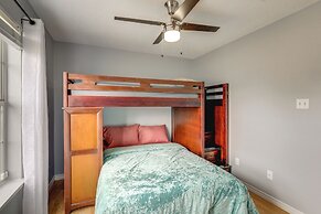 Pet-friendly Home w/ Fenced Yard in Killeen