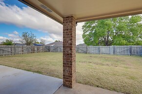 Pet-friendly Home w/ Fenced Yard in Killeen