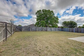 Pet-friendly Home w/ Fenced Yard in Killeen