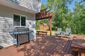 Northern Michigan Hideaway w/ Hot Tub & Fire Pit!