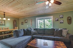 Northern Michigan Hideaway w/ Hot Tub & Fire Pit!