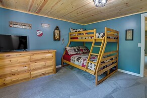 Northern Michigan Hideaway w/ Hot Tub & Fire Pit!