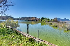End Unit w/ Clear Lake Access in Norcal!