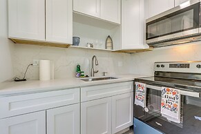 End Unit w/ Clear Lake Access in Norcal!
