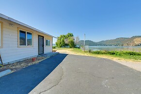 End Unit w/ Clear Lake Access in Norcal!