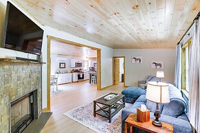 Porter Corners Home: 10 Mi to Saratoga Race Course
