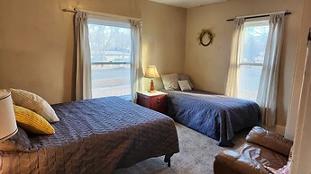 South Dakota Hideaway: Walk to Dtwn Redfield