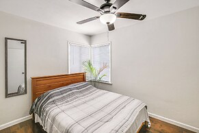 Long Beach Retreat Near Socal Attractions!