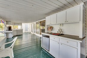 Waterfront Jonesville Studio on Black River Lake!