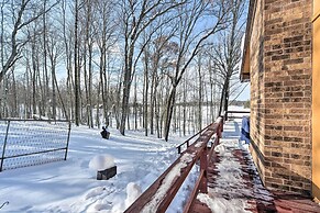 Danbury Cabin w/ Wraparound Porch on Lang Lake!