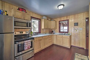 Danbury Cabin w/ Wraparound Porch on Lang Lake!
