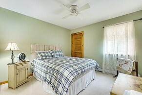 Family Gem: Private Community Beach on Tripp Lake