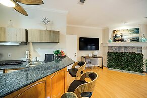 Near Cedar Hill State Park: Apt w/ Pool Access!