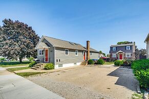 Crest Hill Home Near Golf ~ 3 Mi to Joliet!