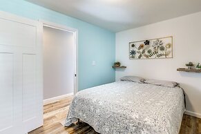 Crest Hill Home Near Golf ~ 3 Mi to Joliet!