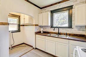 Williamson Cottage ~ 2 Mi to Town + Trails!
