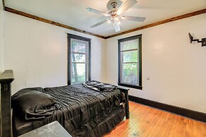 Williamson Cottage ~ 2 Mi to Town + Trails!