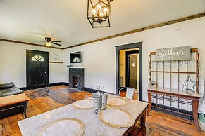 Williamson Cottage ~ 2 Mi to Town + Trails!