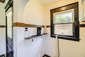 Williamson Cottage ~ 2 Mi to Town + Trails!