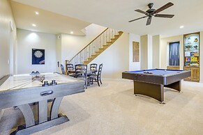 Lakefront Mansion: Game Room & Deck in New Mexico!