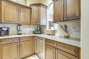 Lakefront Mansion: Game Room & Deck in New Mexico!